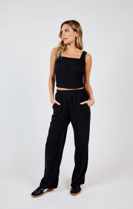 Mind You Cropped Knit Top (black)